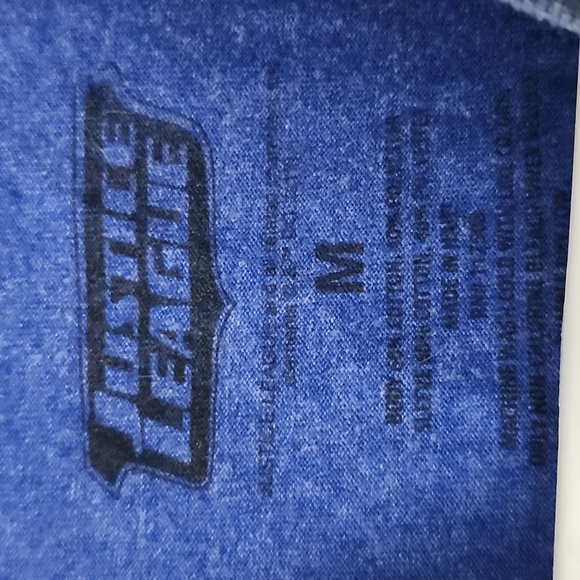 Long sleeve justice league shirt - Picture 3 of 3
